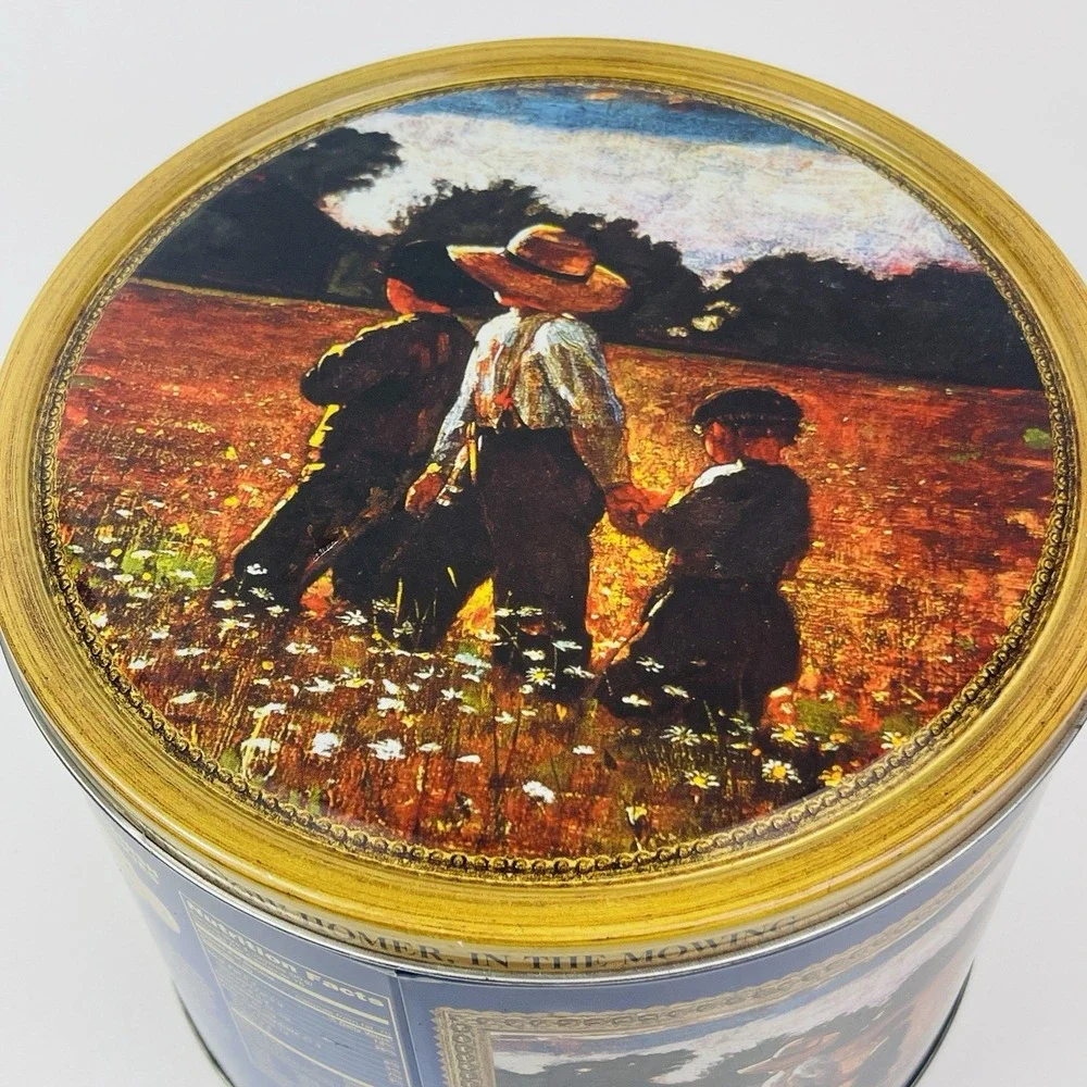 Danish Holiday Cookie Tin The Masters Large Round 7.5x9